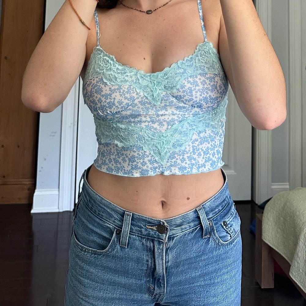 Tiger Mist Floral Lace Summer Tank